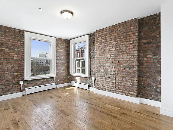 5th image of 170 Park Pl APT 2