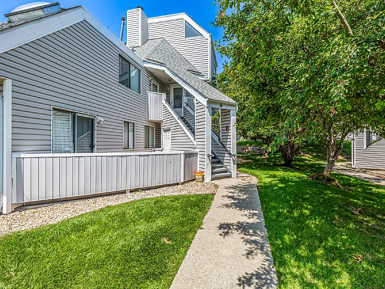 8701 Huron St #9-207 — Photo 3