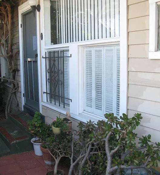 324 W Washington St #3 — Photo 11