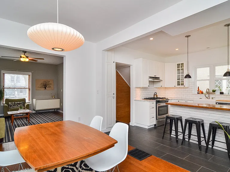 140 Fuller Ave SE — Photo 22
