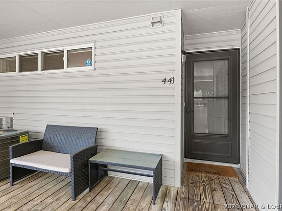 4th image of 4897 Bridgepointe Dr Unit 441