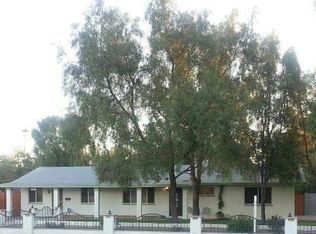 2401 N 40th St, Phoenix, AZ 85008