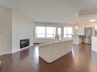 Glenora The, Edmonton, AB T5N 4A7