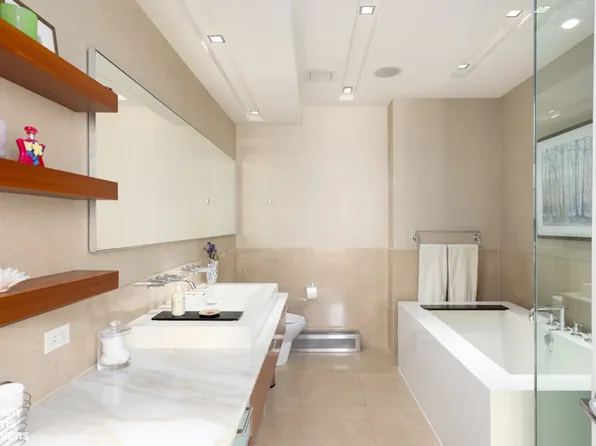 24 East 21st Street image 14 of 21