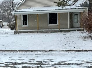 622 W 7th St, Grand Island, NE 68801
