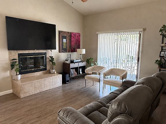 2nd image of 11281 E Sunnyside Dr
