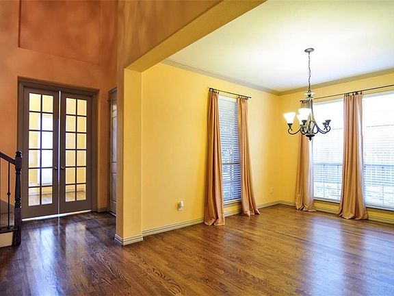 2nd image of 7721 Willowbend Dr