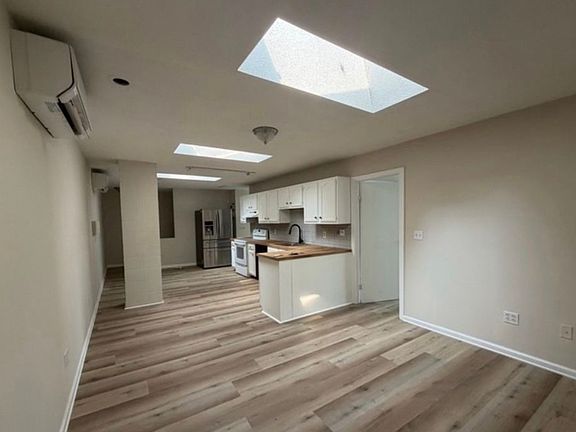 2nd image of 69 Congress Ave #2C