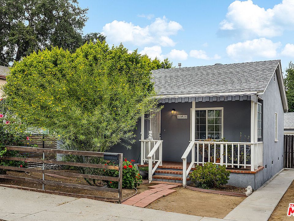 1st image of 10415 Scoville Ave