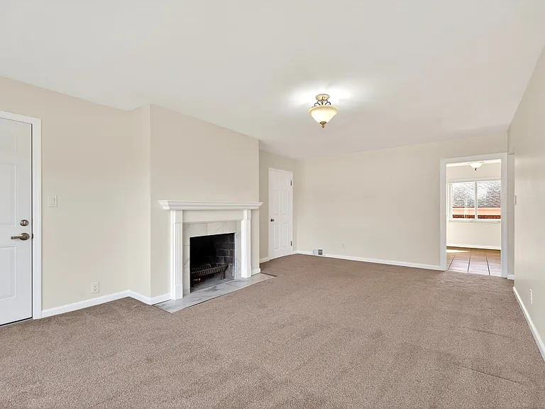 2800 Shafor Blvd #2 — Photo 9