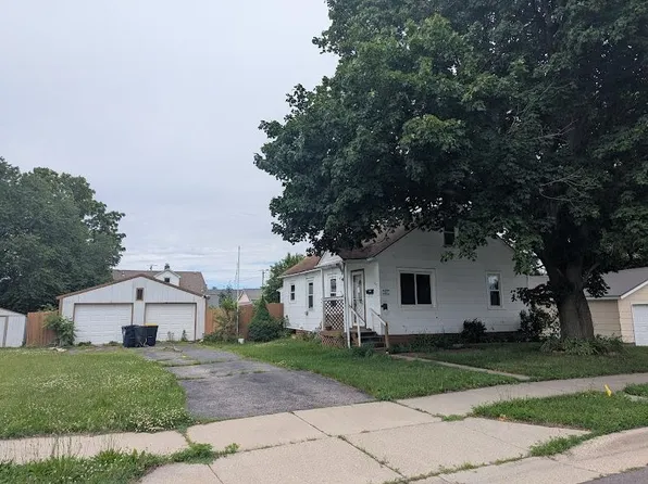 707 Lacrosse St, Mauston, WI 53948