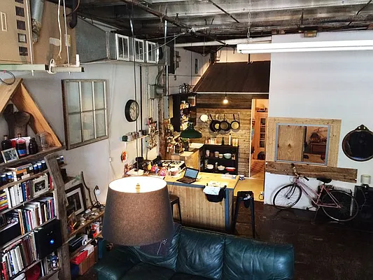 Rented by In Haus LLC | media 19