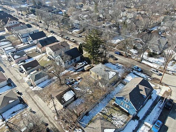 5th image of 4470 N 37th St