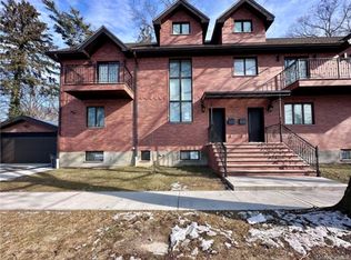 6467 185th St, Fresh Meadows, NY 11365