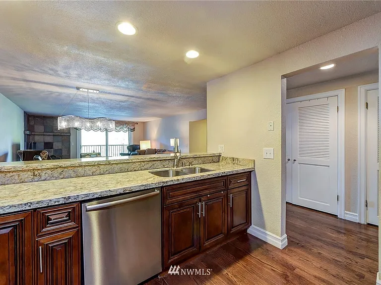 6702 139th Ave NE #754 — Photo 3