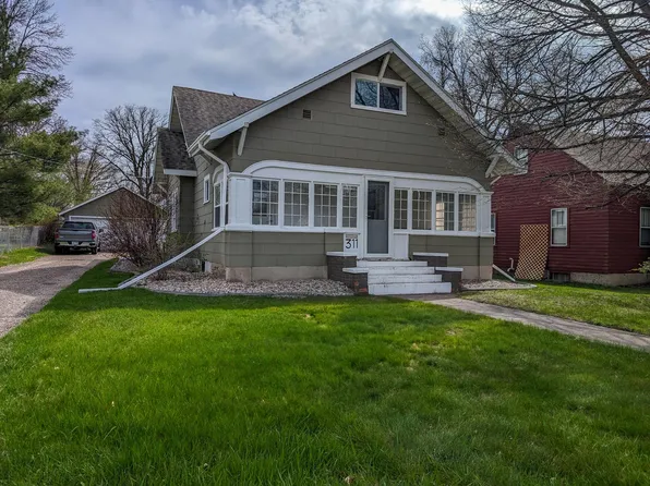 311 Willow St E, Detroit Lakes, MN 56501