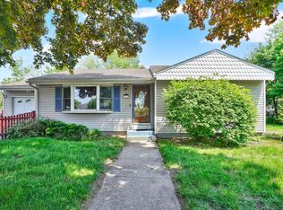57 Tavistock St, Springfield, MA 01119