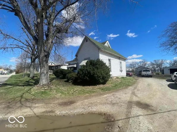 316 S Pleasant St, Milroy, IN 46156