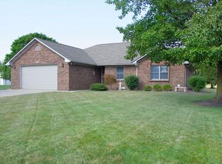 1526 Apple St, Greenfield, IN 46140