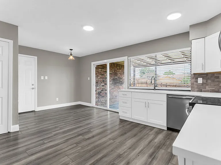 5264 Pruitt Dr — Photo 14