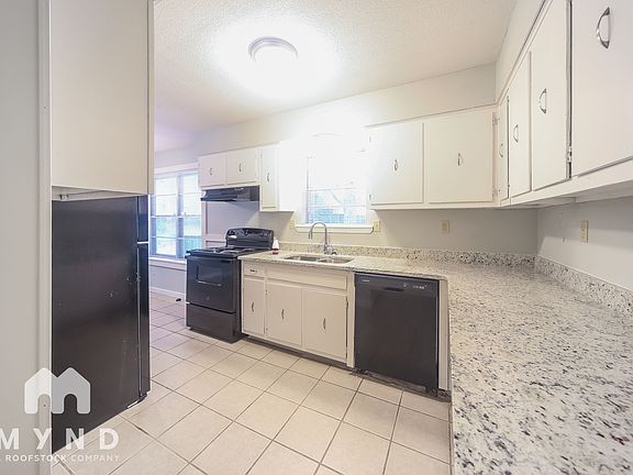 4th image of 2545 Eastbrook Dr