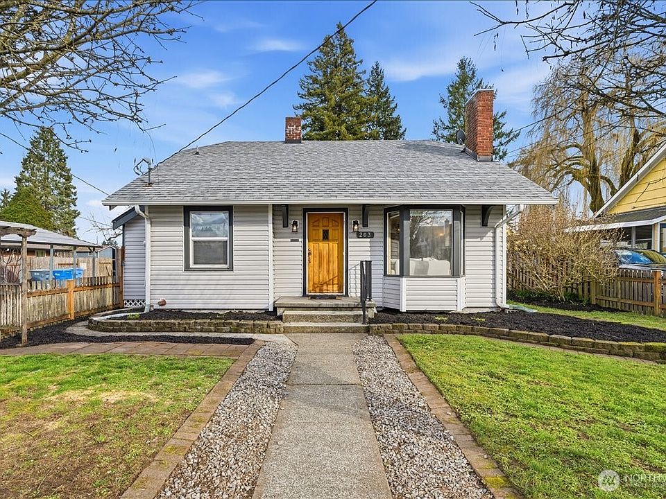 1st image of 203 17th Street NW