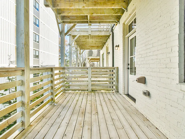 5858 Westin Rd — Photo 30