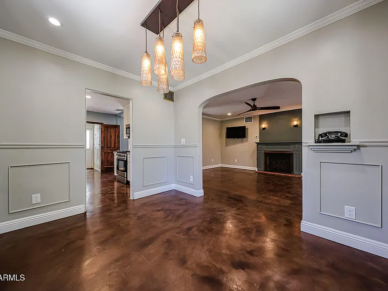 1317 W Holly St — Photo 19