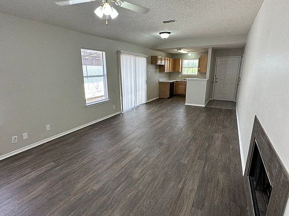 5th image of 3106 Stoney Grv