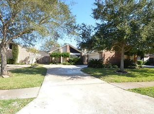 3223 Mesquite Dr, Sugar Land, TX 77479