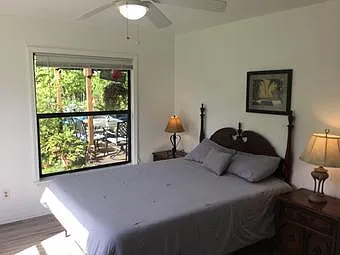 Bedroom for rent