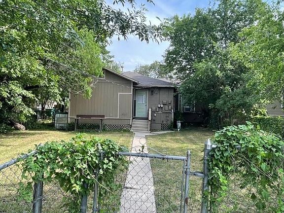 5th image of 171 Lovera Blvd