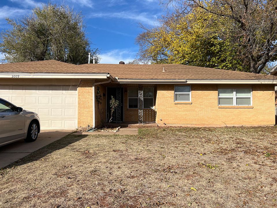 1st image of 3009 SE 22nd Cir