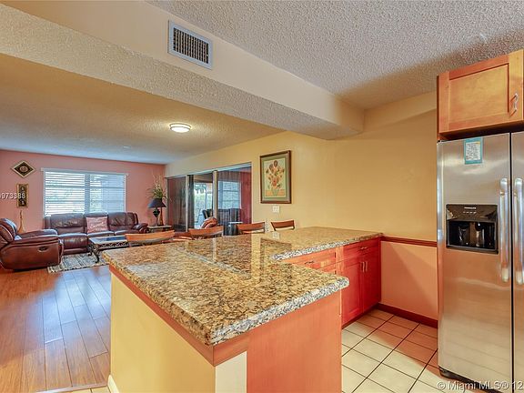 3rd image of 7708 Margate Blvd #C4-6