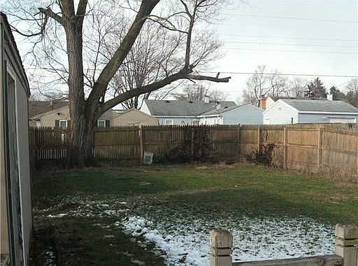 5th image of 1607 N Wellington St
