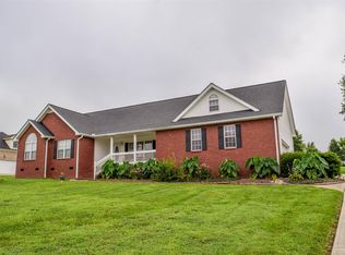1103 Hiltonwood Blvd, Castalian Springs, TN 37031