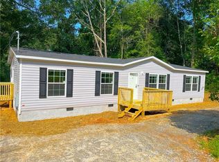 7047 Belton Bridge Rd, Lula, GA 30554