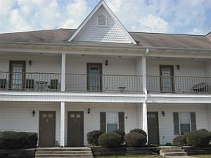 1st image of 613 Mallory Ln APT 3B