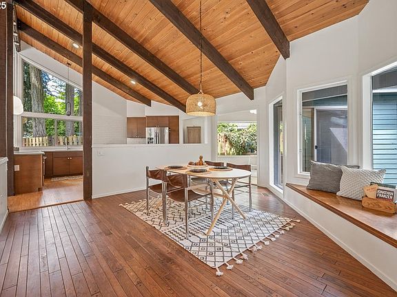 5th image of 3881 SE Bliss Ct
