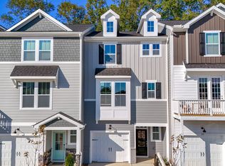 209 Pond View Ct #4, Fuquay Varina, NC 27526