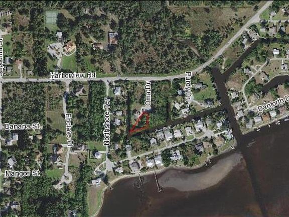2nd image of 180 Oma Dr