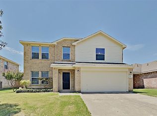 2031 La Salle Trl, Grand Prairie, TX 75052