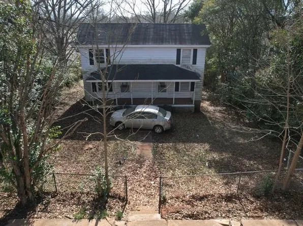 20 Maple St, Startex, SC 29377