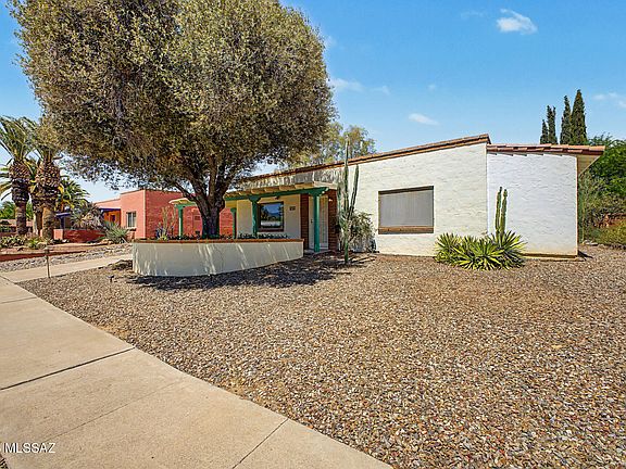 5th image of 148 E La Soledad