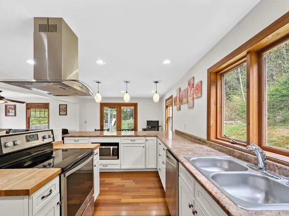 272 West Hill Road, Worcester, VT 05682