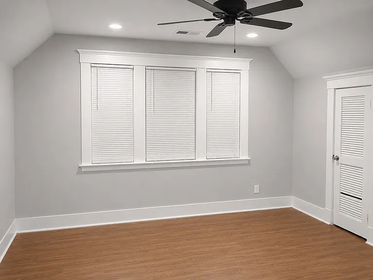 205 Clinton Ave #3 — Photo 9