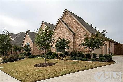 2nd image of 1021 Saint Peter Dr