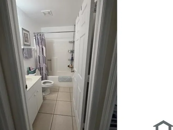3105 12th St W, Lehigh Acres, FL 33971