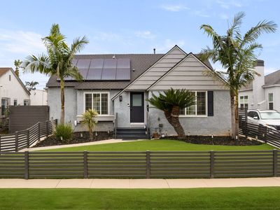 8701 S 6th Ave, Inglewood, CA, 90305