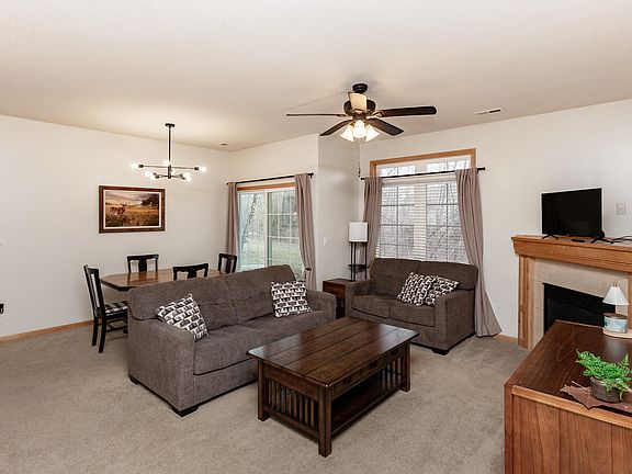 5th image of 1709 34th Ave SW Unit 5